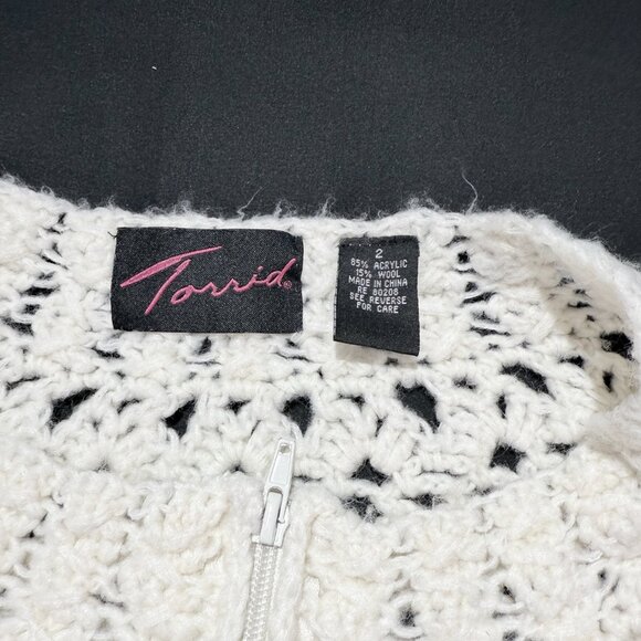 Torrid Women's Knit/Crochet Sweater Size 2 White Cropped - Picture 9 of 9